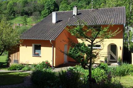 Wohnhaus, möbliert WDVS Solarthermie Hunde nicht erlaubt 4 zimmer