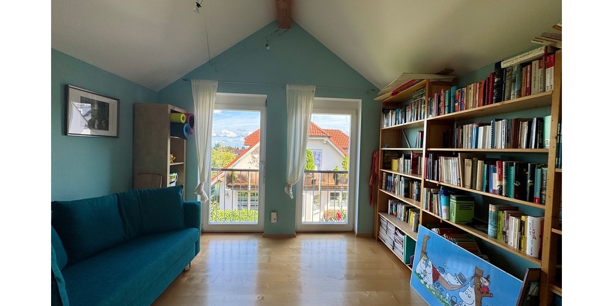 Oberursel - Stierstadt: Gepflegtes Einfamilienhaus in Feldrandlage! 6.5 zimmer