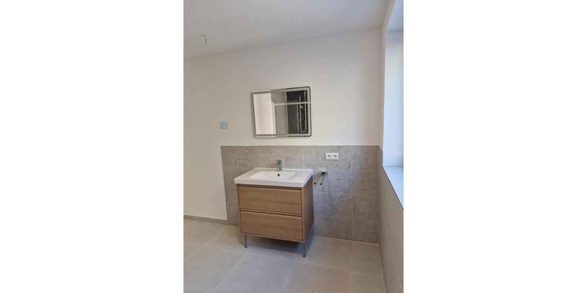 Erdgeschoßwohnung Schweich - 2 Zimmer, 77 m&sup2;, 925&euro; | Angebot:26045226