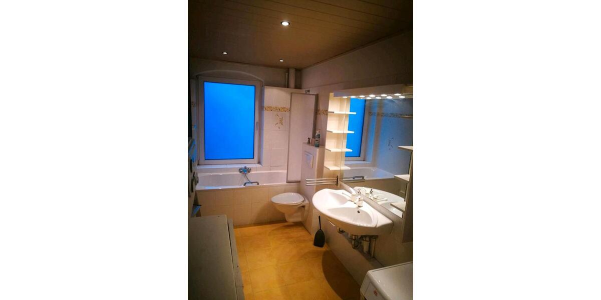 Dachgeschoßwohnung Braunschweig Westliches Ringgebiet - 3 Zimmer, 75 m&sup2;, 750&euro; | Angebot:26565986