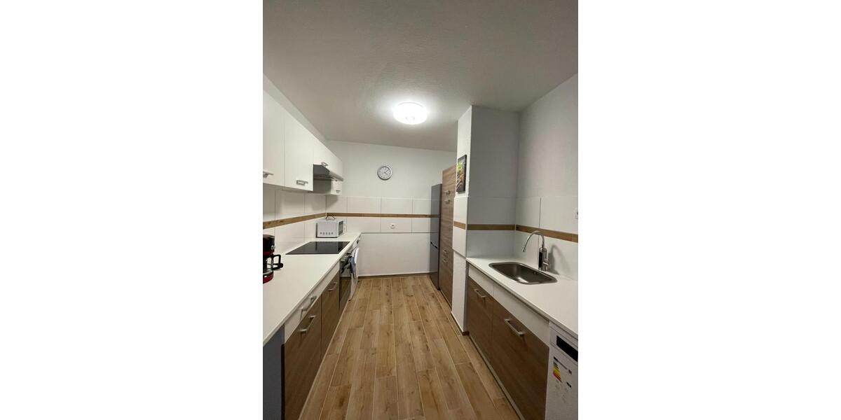 Wohnen auf Zeit Duisburg Rheinhausen - 75 Zimmer, 920 m&sup2;, 15&euro; | Angebot:22263010