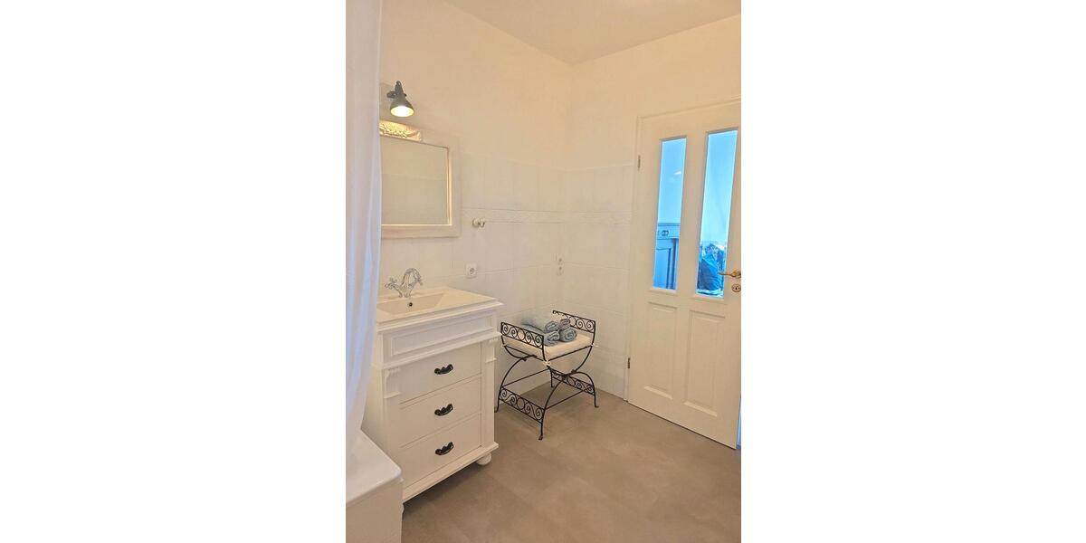 Wohnen auf Zeit Klein Offenseth-Sparrieshoop Sparrieshoop - 2 Zimmer, 60 m&sup2;, 335&euro; | Angebot:25989871