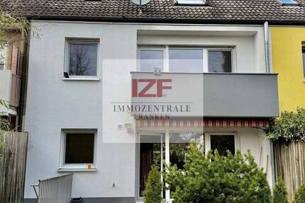 Haus Nürnberg Wetzendorf - 6 Zimmer, 150 m&sup2;, 2.180&euro; | Angebot:25926678