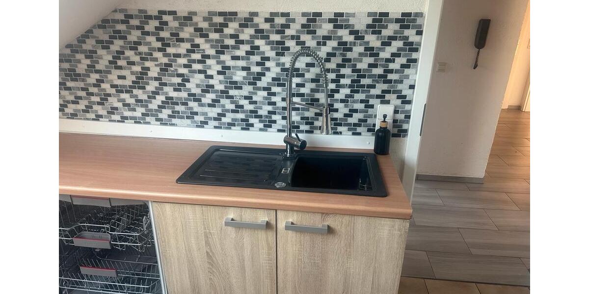 Dachgeschoßwohnung Dauchingen - 3.5 Zimmer, 85 m&sup2;, 800&euro; | Angebot:25841307