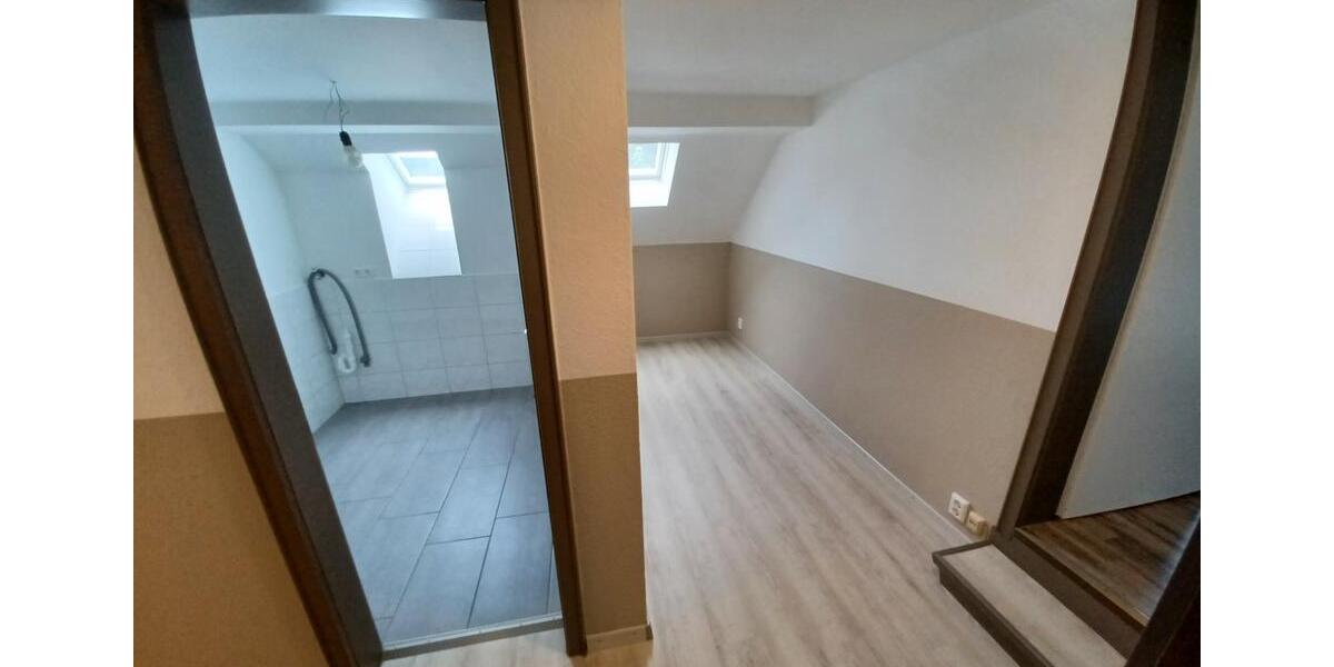 Etagenwohnung Bonndorf im Schwarzwald - 2 Zimmer, 85 m&sup2;, 690&euro; | Angebot:25873576