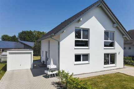 Haus Altheim - 5 Zimmer, 159 m&sup2;, 1.200&euro; | Angebot:26830310