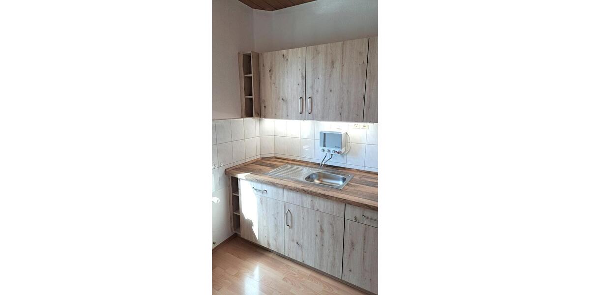 Etagenwohnung Dresden Cotta - 3 Zimmer, 86 m&sup2;, 688&euro; | Angebot:26682528