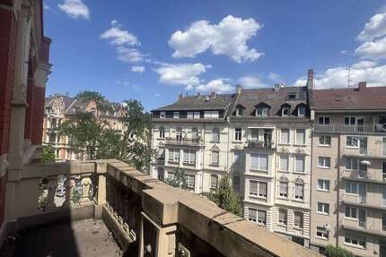 Wohnung Wiesbaden Nordost - 4 Zimmer, 140 m&sup2;, 2.600&euro; | Angebot:27355424
