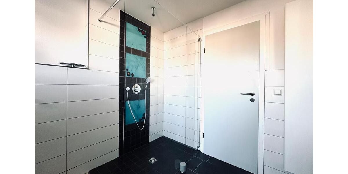 Etagenwohnung Salach - 3 Zimmer, 105 m&sup2;, 1.250&euro; | Angebot:24600210