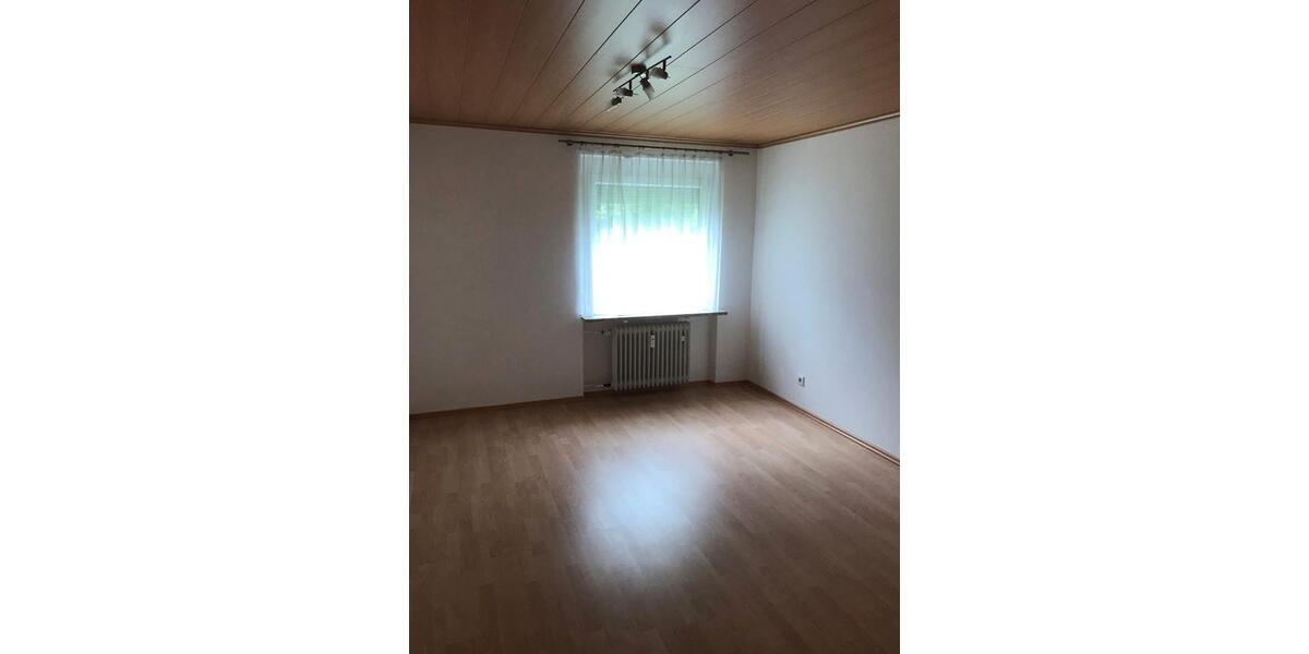 Hochparterre Egenhausen - 3 Zimmer, 64 m&sup2;, 800&euro; | Angebot:26645488