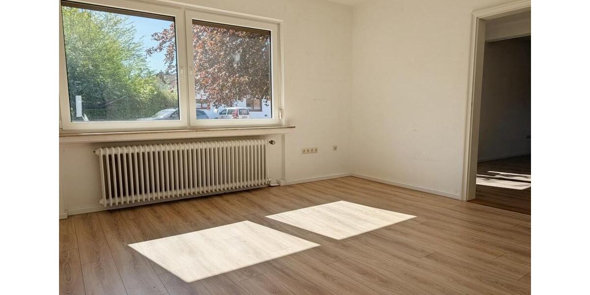 Einfamilienhaus Elsfleth - 6.5 Zimmer, 155 m&sup2;, 1.150&euro; | Angebot:26675545