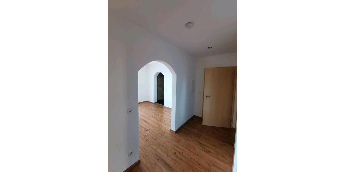 Erdgeschoßwohnung Heusweiler - 3.5 Zimmer, 83 m&sup2;, 799&euro; | Angebot:26190047