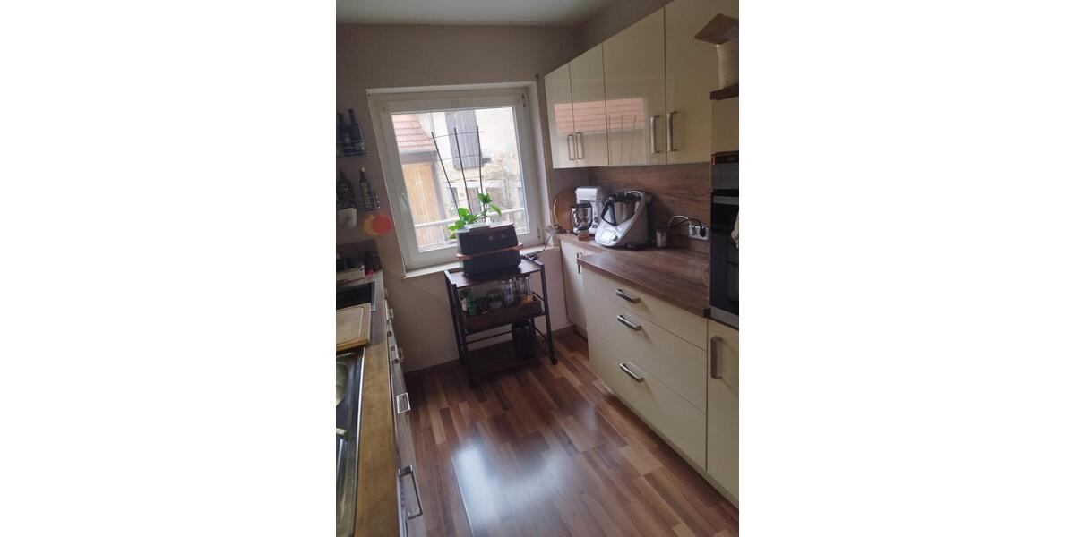 Erdgeschoßwohnung Gerolzhofen - 4 Zimmer, 105 m&sup2;, 720&euro; | Angebot:26496143