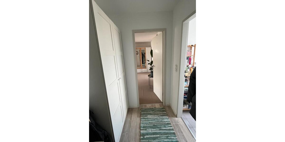 Dachgeschoßwohnung Kiel - 1 Zimmer, 43 m&sup2;, 723&euro; | Angebot:26048641