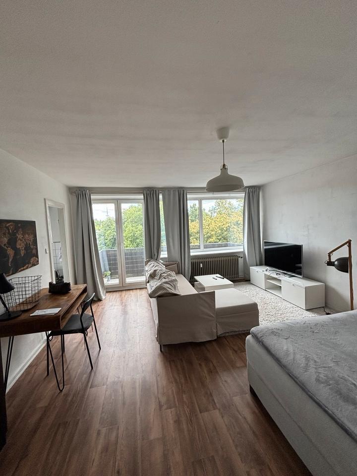 1- Zimmerwohnung im wunderschönen Eimsbüttel Untermiete 1.-30.09.