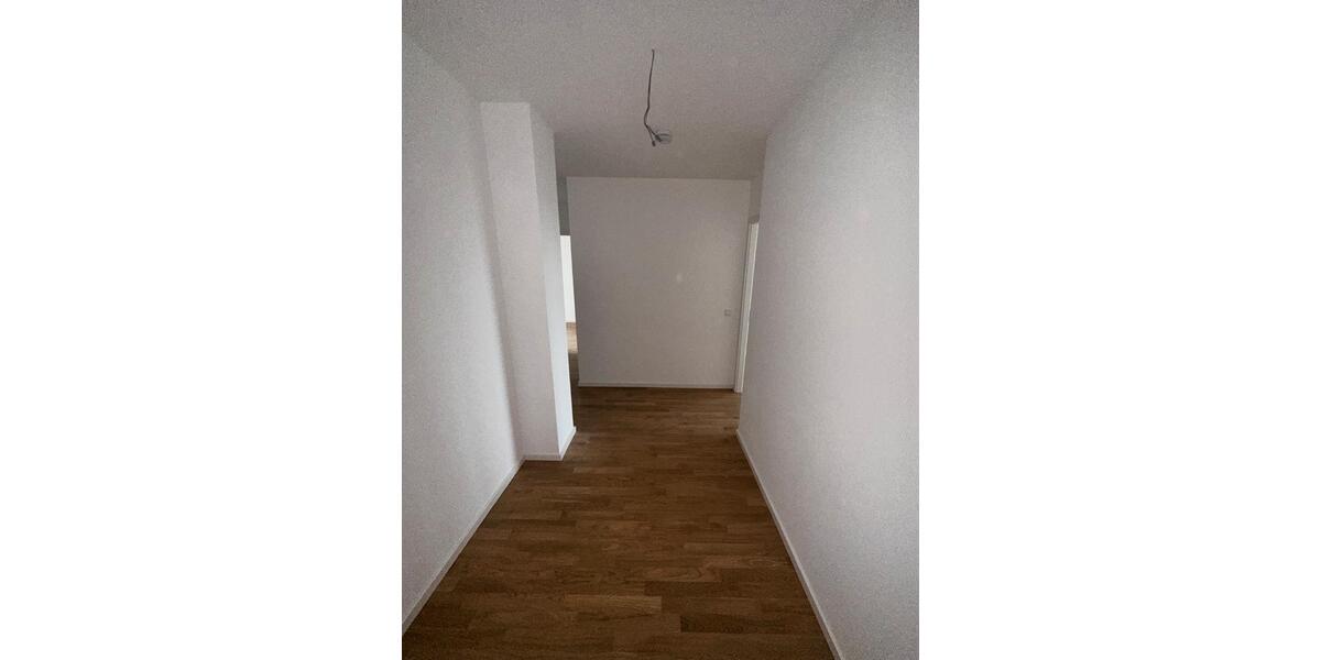 Etagenwohnung Schönefeld - 3 Zimmer, 79 m&sup2;, 1.680&euro; | Angebot:26693460