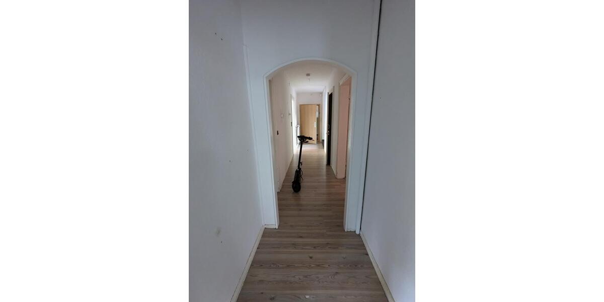 Erdgeschoßwohnung Einbeck - 3 Zimmer, 100 m&sup2;, 800&euro; | Angebot:26597735