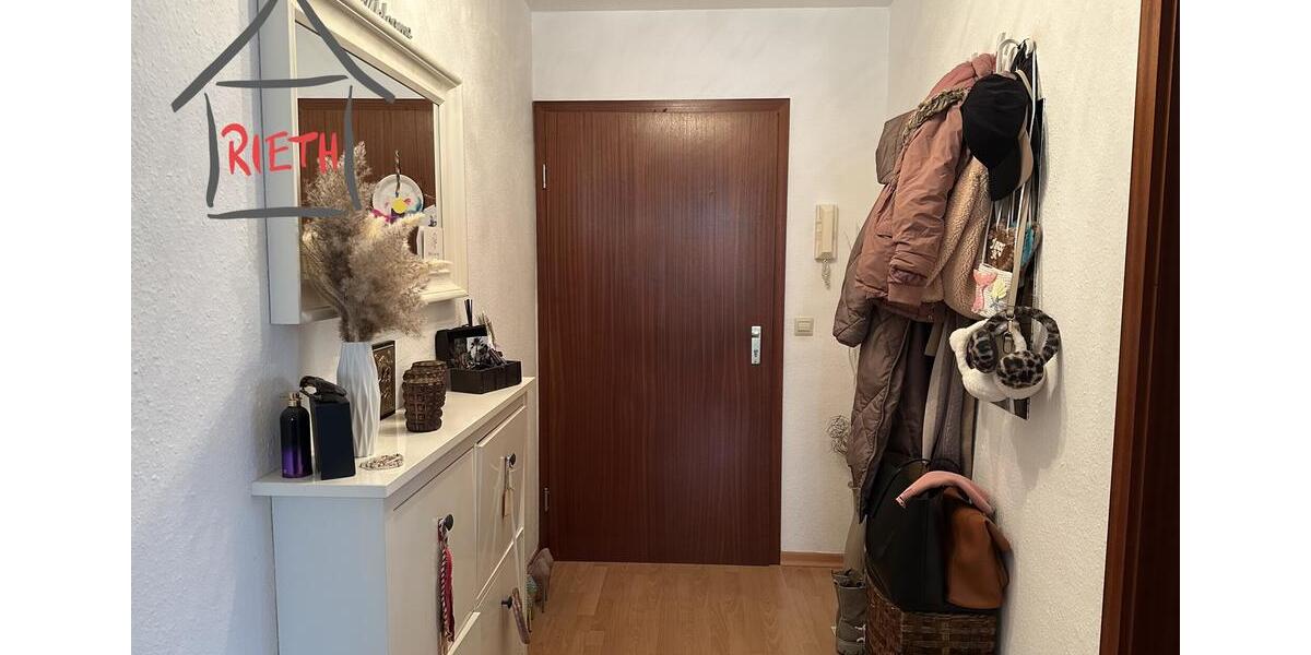 Etagenwohnung Markgröningen - 2.5 Zimmer, 67 m&sup2;, 690&euro; | Angebot:25180471