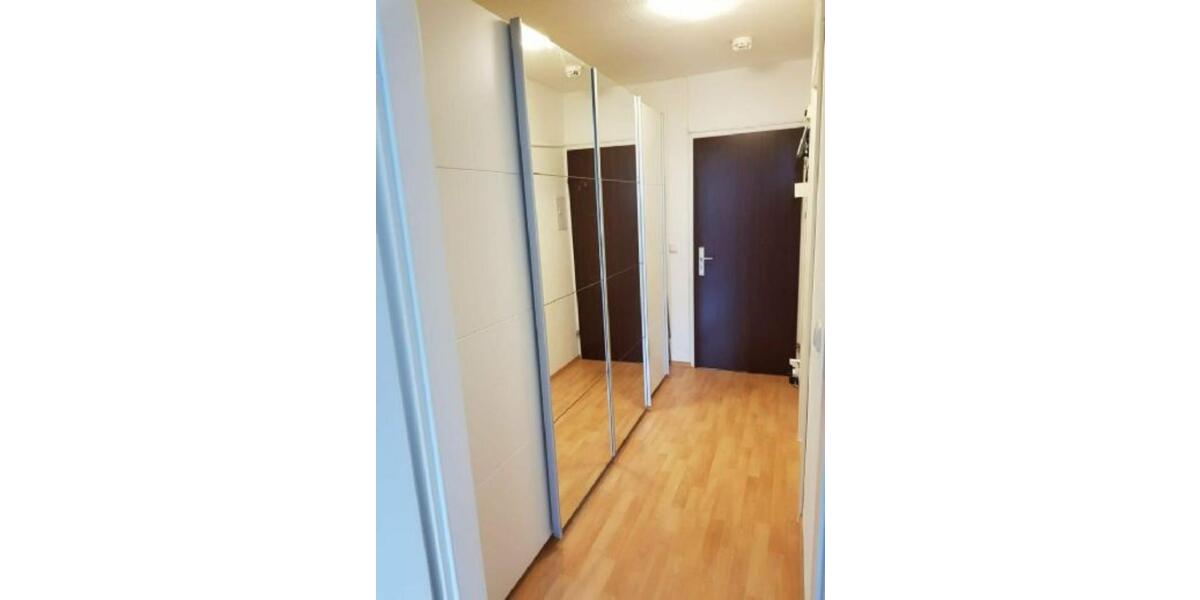 Möblierte 1 Zimmer Wohnung am Wöhrdersee mit Balkon 1 zimmer