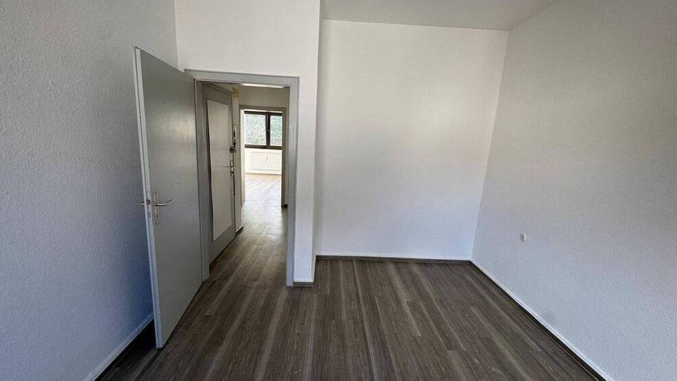 2 ZKB mit Wanne, Nähe HTW, Gersweiler Str. 2Ecke Goebenstraße, 66117 Saarbrücken