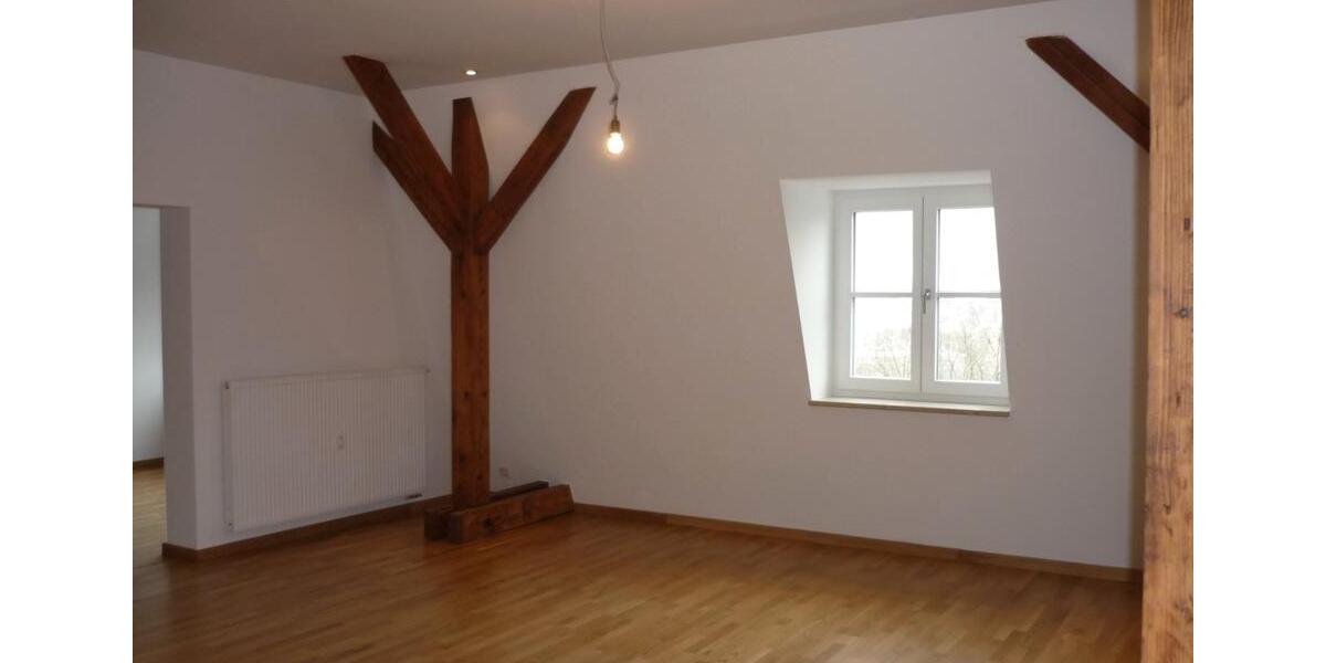 Etagenwohnung Riedenburg - 4 Zimmer, 150 m&sup2;, 1.125&euro; | Angebot:26557005