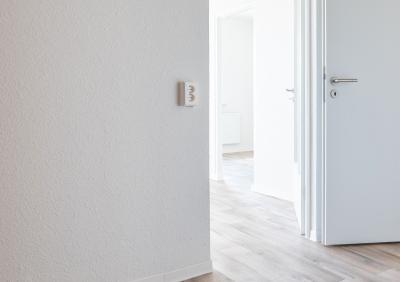 Neu gefällig? Sanierte 1-Raum-Wohnung mit Aufzug. 1 zimmer