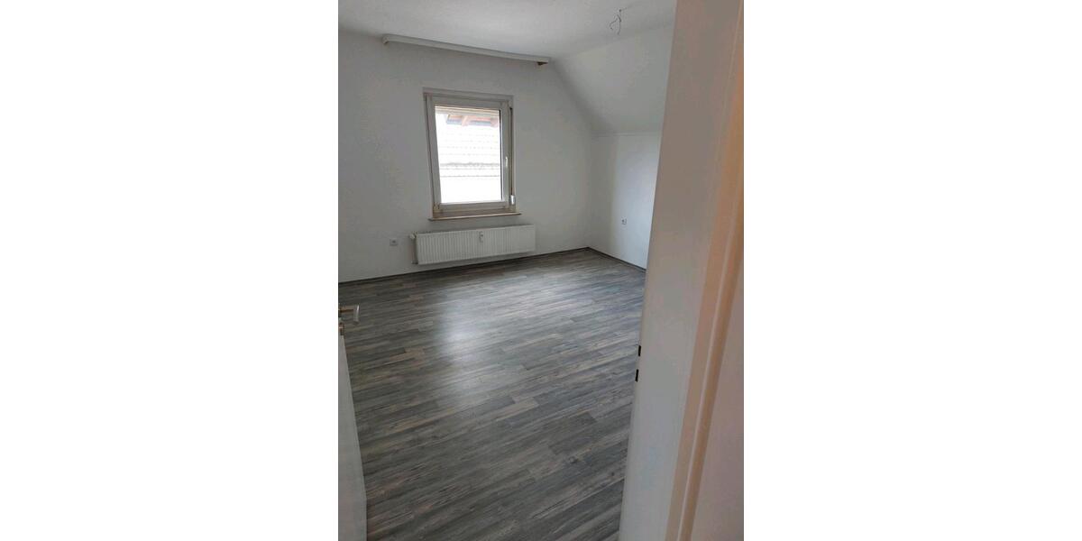 Etagenwohnung Erndtebrück - 3.5 Zimmer, 67 m&sup2;, 850&euro; | Angebot:26326983