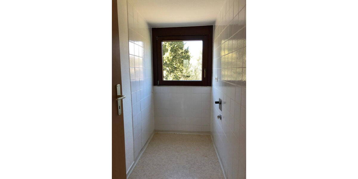 Einfamilienhaus Bammental - 7 Zimmer, 150 m&sup2;, 2.100&euro; | Angebot:26140719