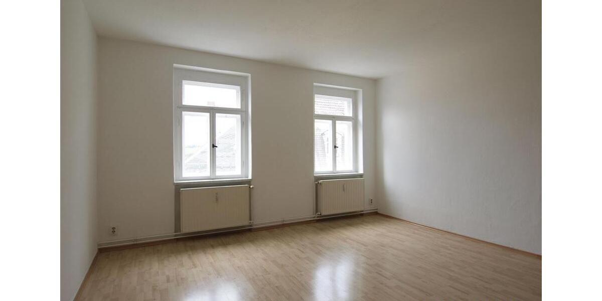 Dachgeschoßwohnung Frankenberg (Sachsen) - 4 Zimmer, 117 m&sup2;, 585&euro; | Angebot:21270899