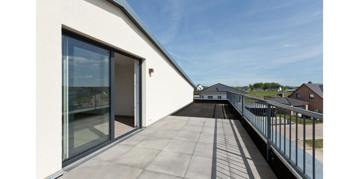 Etagenwohnung Waren (Müritz) - 3 Zimmer, 125 m&sup2;, 1.996&euro; | Angebot:24768300