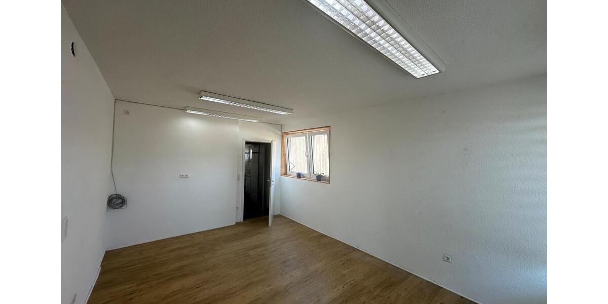 Gewerbeobjekt Hüfingen - 1.300&euro; | Angebot:16585367
