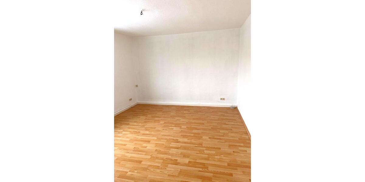 Etagenwohnung Bad Lausick - 3 Zimmer, 58 m&sup2;, 266&euro; | Angebot:25082462