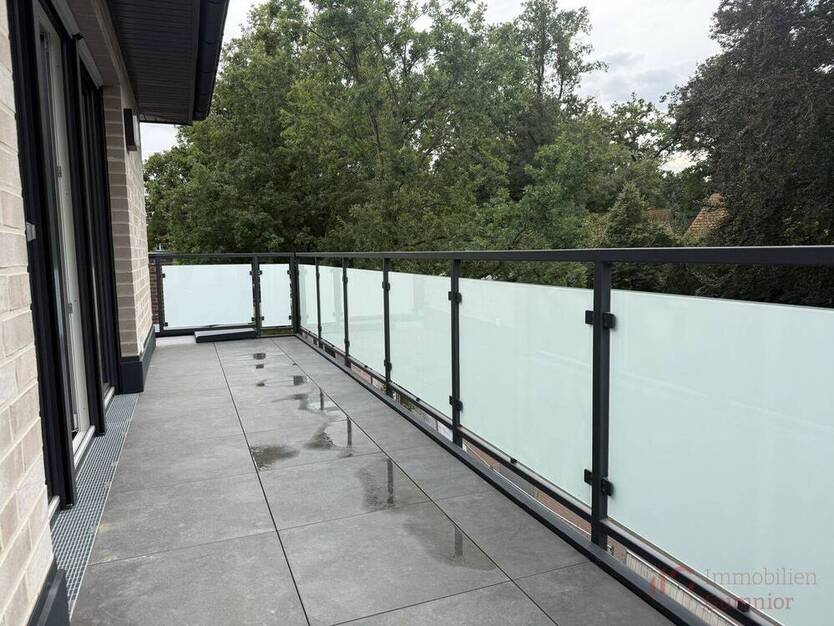 IMMOBILIEN GUMNIOR präsentiert: Exklusives Wohnen im Emsbürener Bogen mit Weitblick! 2 zimmer