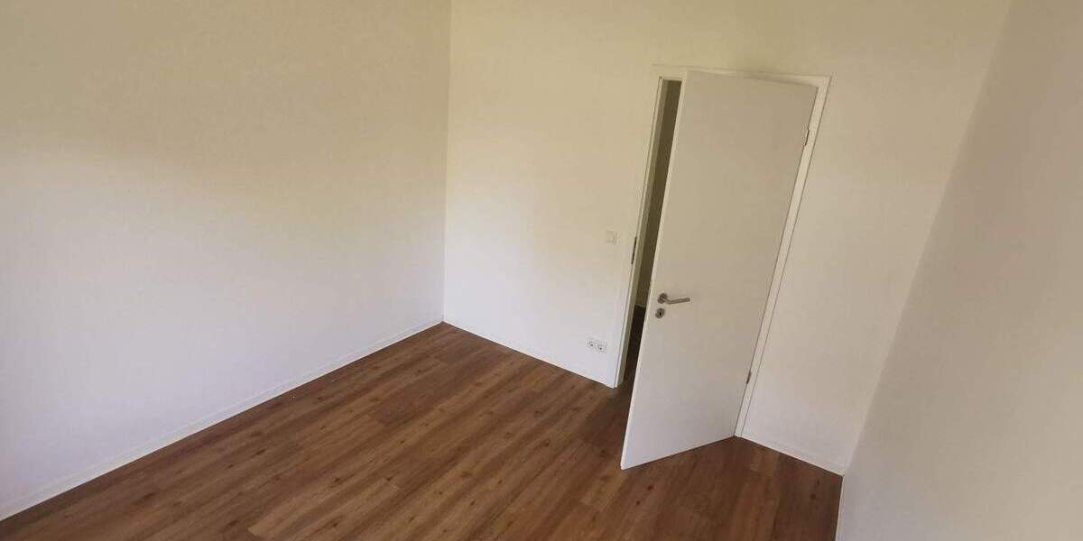 Zimmer Hamburg Eißendorf - 3 Zimmer, 91 m&sup2;, 1.600&euro; | Angebot:26217726