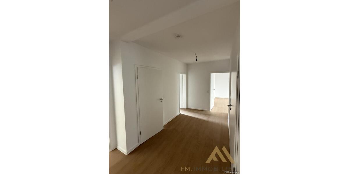 Erdgeschoßwohnung Cloppenburg - 3 Zimmer, 100 m&sup2;, 1.045&euro; | Angebot:26662368