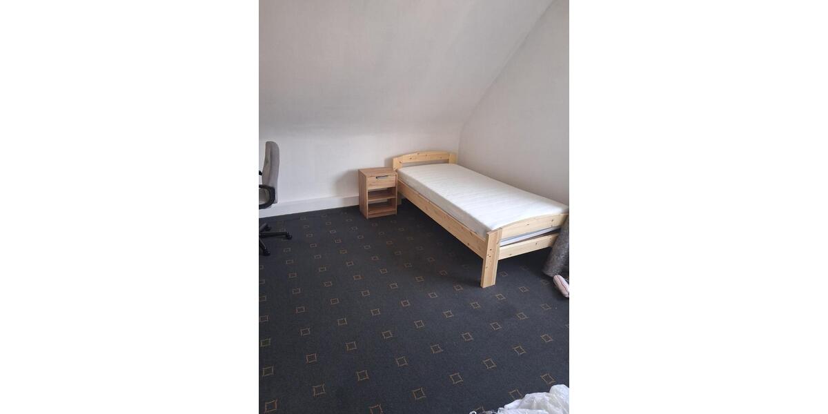 Etagenwohnung Hildesheim Oststadt/Stadtfeld - 1 Zimmer, 16 m&sup2;, 390&euro; | Angebot:24689966