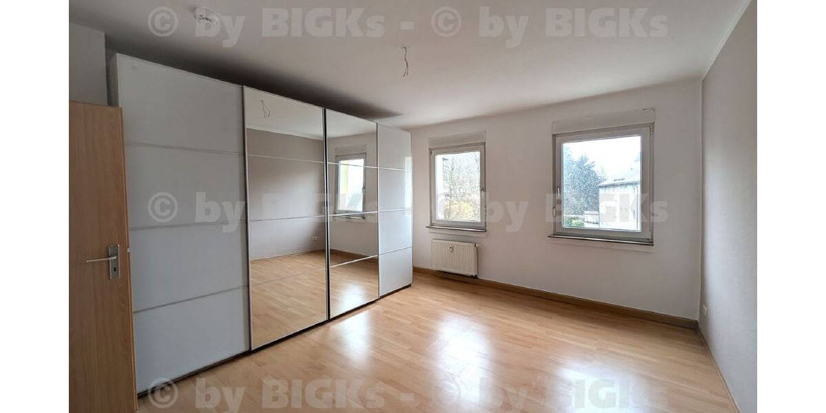 BIGKs: Suhl-Leninring: 3 Raum Wohnung Suhl,sep.Küche,Wannenbad, Balkon (-;) - Etagenwohnung Suhl Suhl Leninring | Angebot:26418687