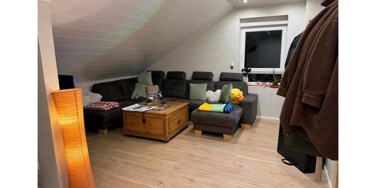 Dachgeschoßwohnung Olpe - 4 Zimmer, 75 m&sup2;, 680&euro; | Angebot:24983712