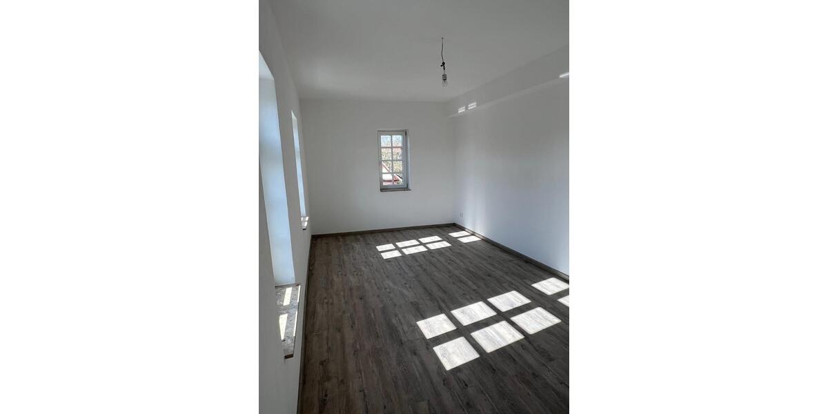 Etagenwohnung Kirchhain - 4 Zimmer, 75 m&sup2;, 1.119&euro; | Angebot:25932472