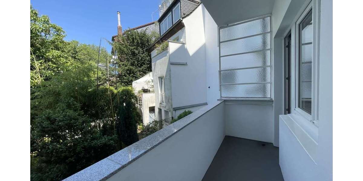 Etagenwohnung Düsseldorf Oberkassel - 2 Zimmer, 73 m&sup2;, 1.240&euro; | Angebot:26768181