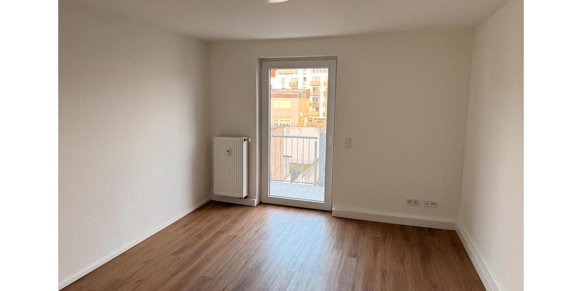 Dachgeschoßwohnung Fulda - 3 Zimmer, 90 m&sup2;, 1.500&euro; | Angebot:24469260