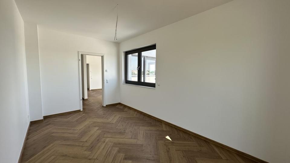 Erstbezug, zwei Zimmer Wohnung, Vincent Van Gogh Ring 38126