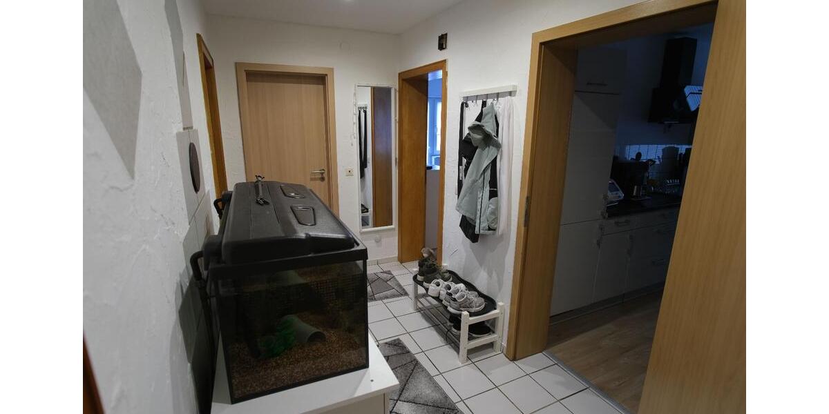 Etagenwohnung Wilnsdorf - 3 Zimmer, 76 m&sup2;, 700&euro; | Angebot:26532714