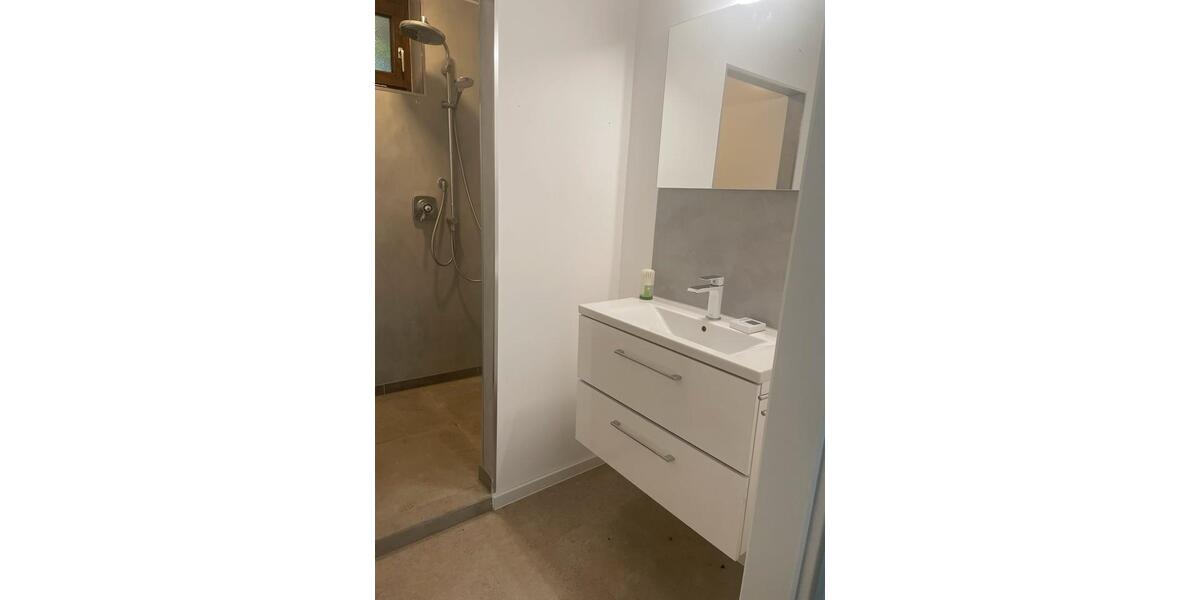 Etagenwohnung Reutlingen Reutlingen (Kernstadt) - 3.5 Zimmer, 130 m&sup2;, 1.500&euro; | Angebot:26566839
