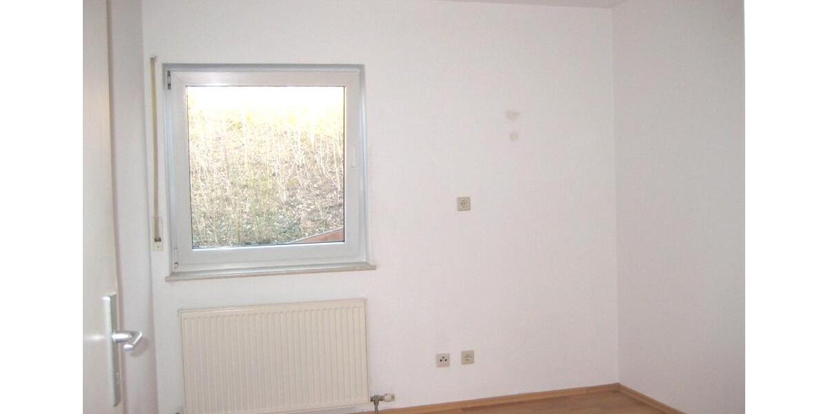 Erdgeschoßwohnung Bad Friedrichshall - 3.5 Zimmer, 74 m&sup2;, 840&euro; | Angebot:26407652