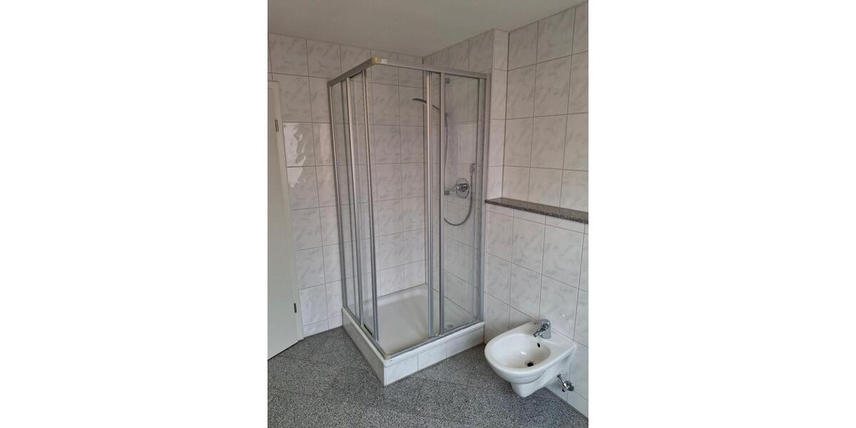 Maisonettenwohnung Pfullendorf - 5 Zimmer, 160 m&sup2;, 1.400&euro; | Angebot:26086894