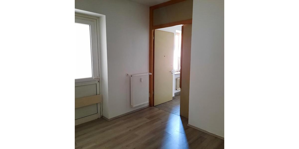 Erdgeschoßwohnung Rotthalmünster - 4 Zimmer, 110 m&sup2;, 750&euro; | Angebot:26367703