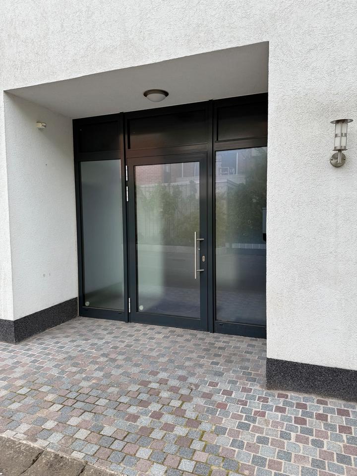 Büro- Praxis- Gewerberäume
