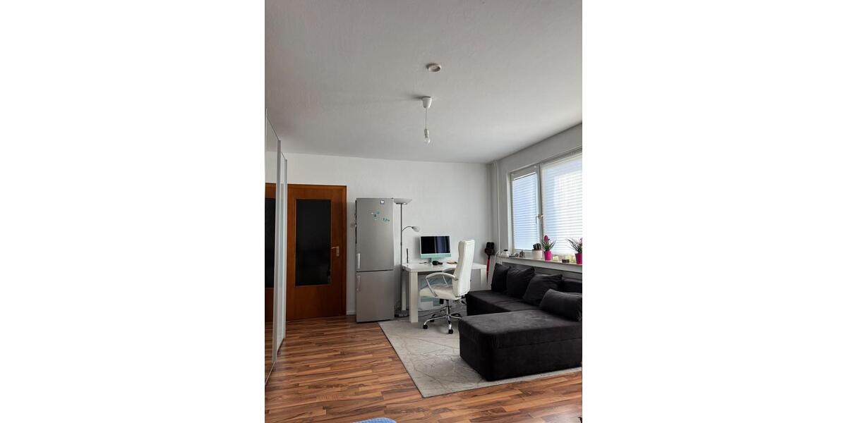 Etagenwohnung Bochum Bochum-Mitte - 1 Zimmer, 30 m&sup2;, 320&euro; | Angebot:24678822