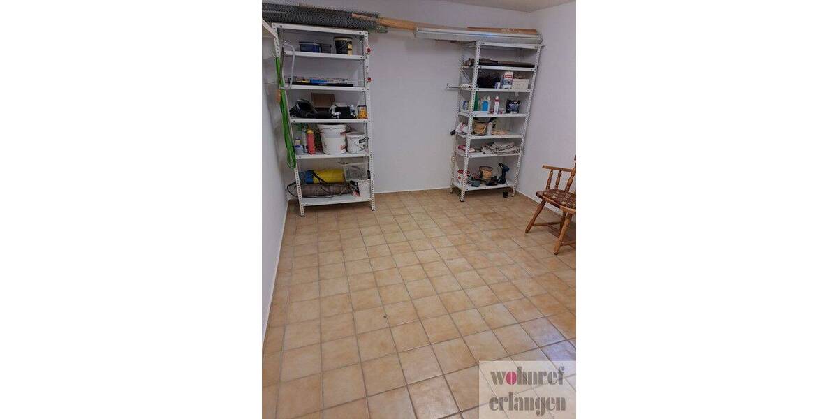 Mehrfamilienhaus, Wohnhaus Erlangen Bruck - 7 Zimmer, 240 m&sup2;, 2.660&euro; | Angebot:26092444